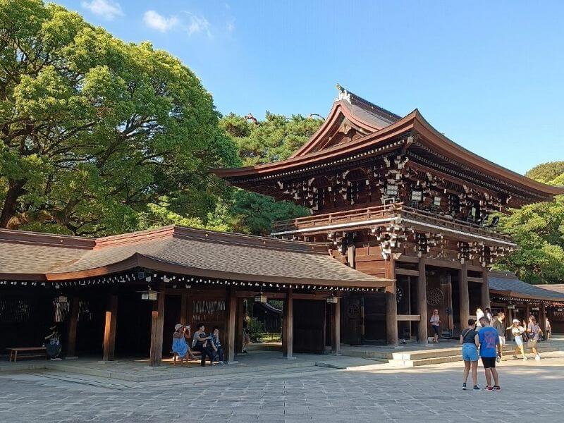 明治神宮的神門和參道