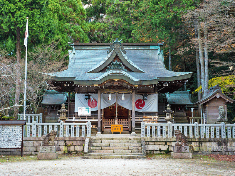 湯泉神社