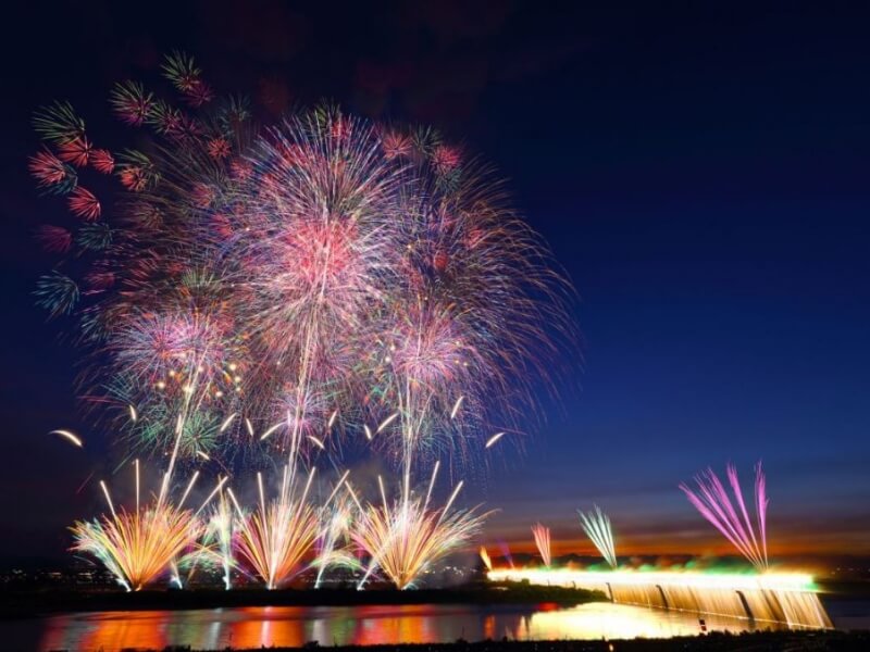 長岡花火大會問題